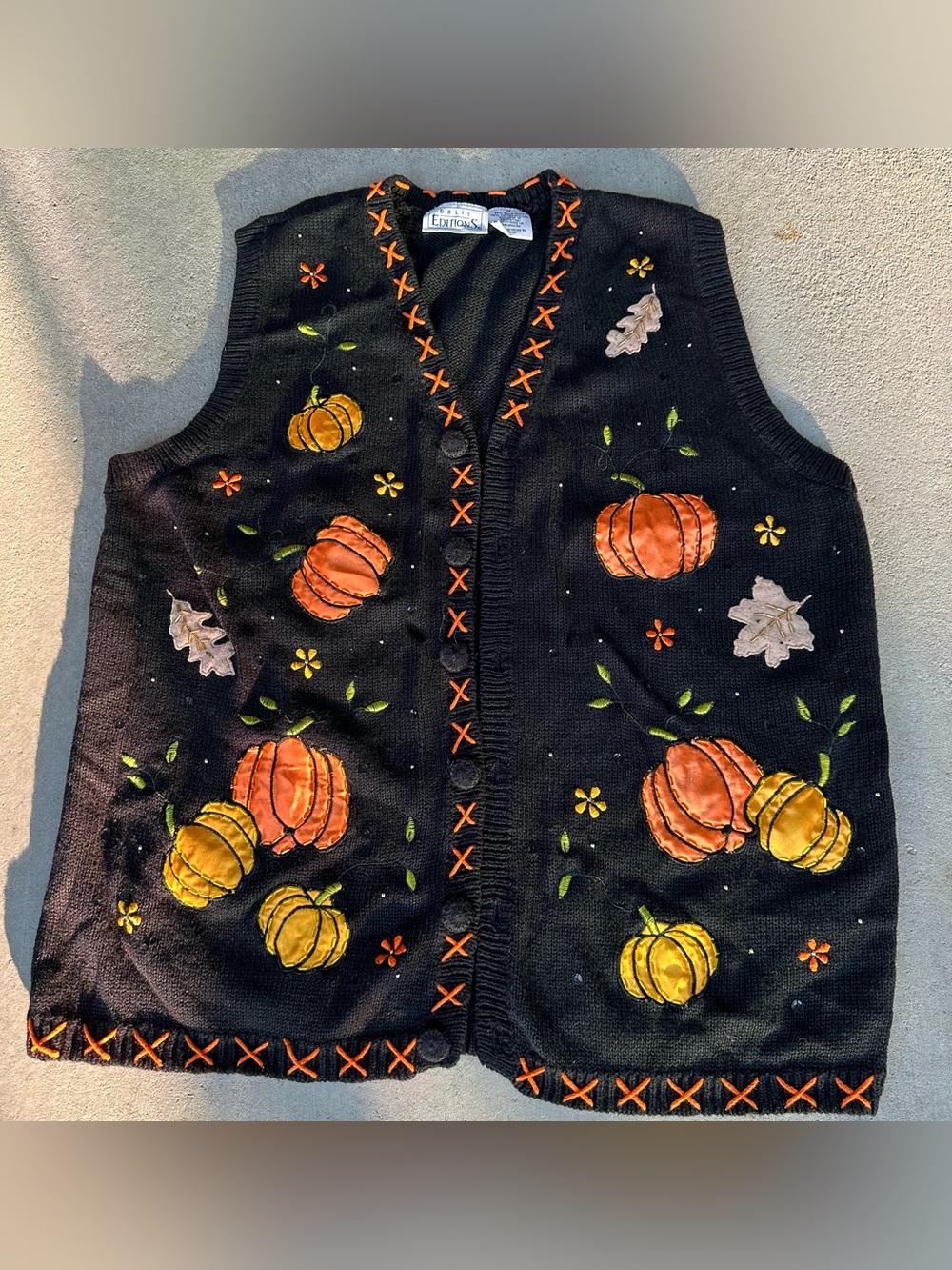 Vintage 90s Basic Editions Halloween Women’s Knit Pumpkin Fall Sweater Vest